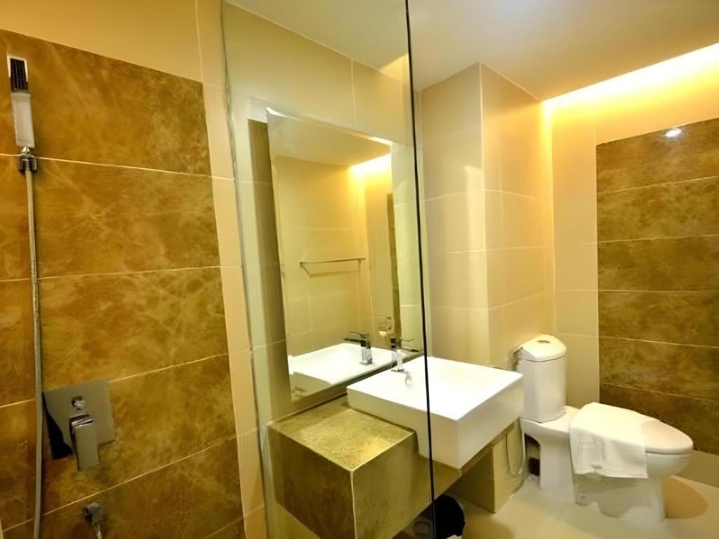 Eminent Hotel Kota Kinabalu Exteriér fotografie