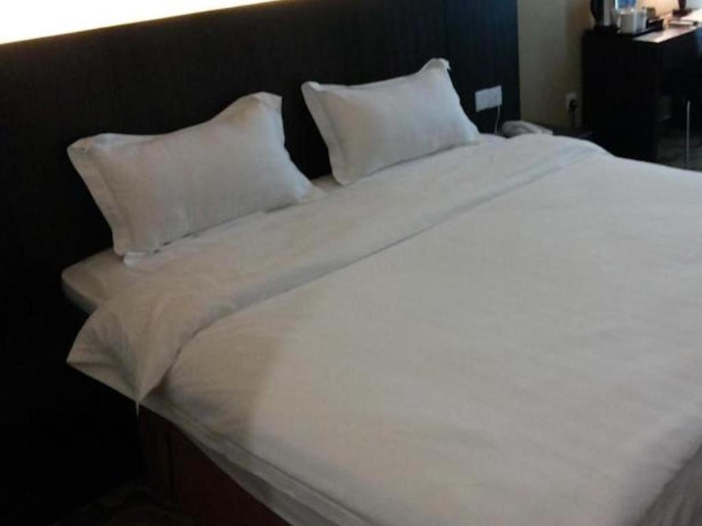 Eminent Hotel Kota Kinabalu Exteriér fotografie