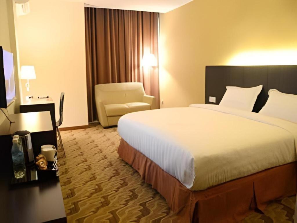 Eminent Hotel Kota Kinabalu Exteriér fotografie
