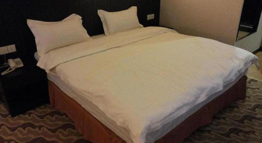 Eminent Hotel Kota Kinabalu Exteriér fotografie